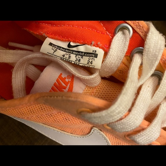 Nike sneaker - Picture 4 of 4